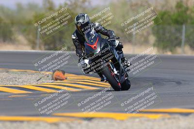 media/Oct-03-2022-Moto Forza (Mon) [[5f077a3730]]/Intermediate Group/Session 3 (Turn 3)/